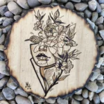 Pirografía Cara Flores