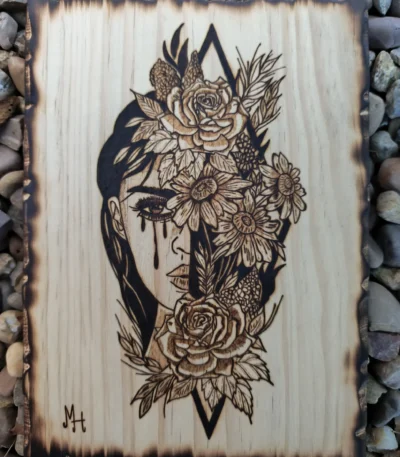 Pirografía Lamento Flores
