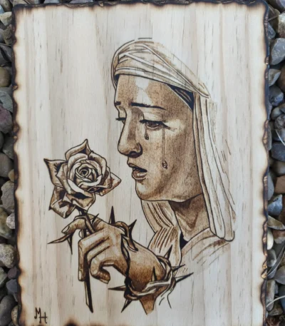 Pirografía Virgen